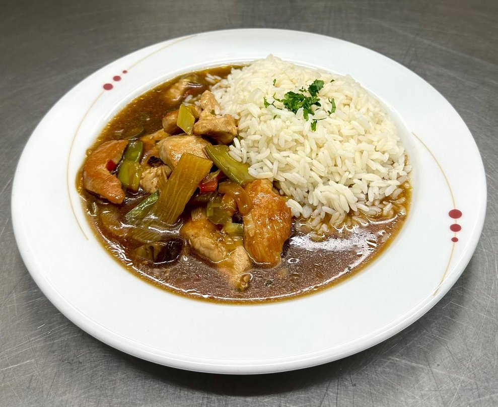 Putenwok mit Reis