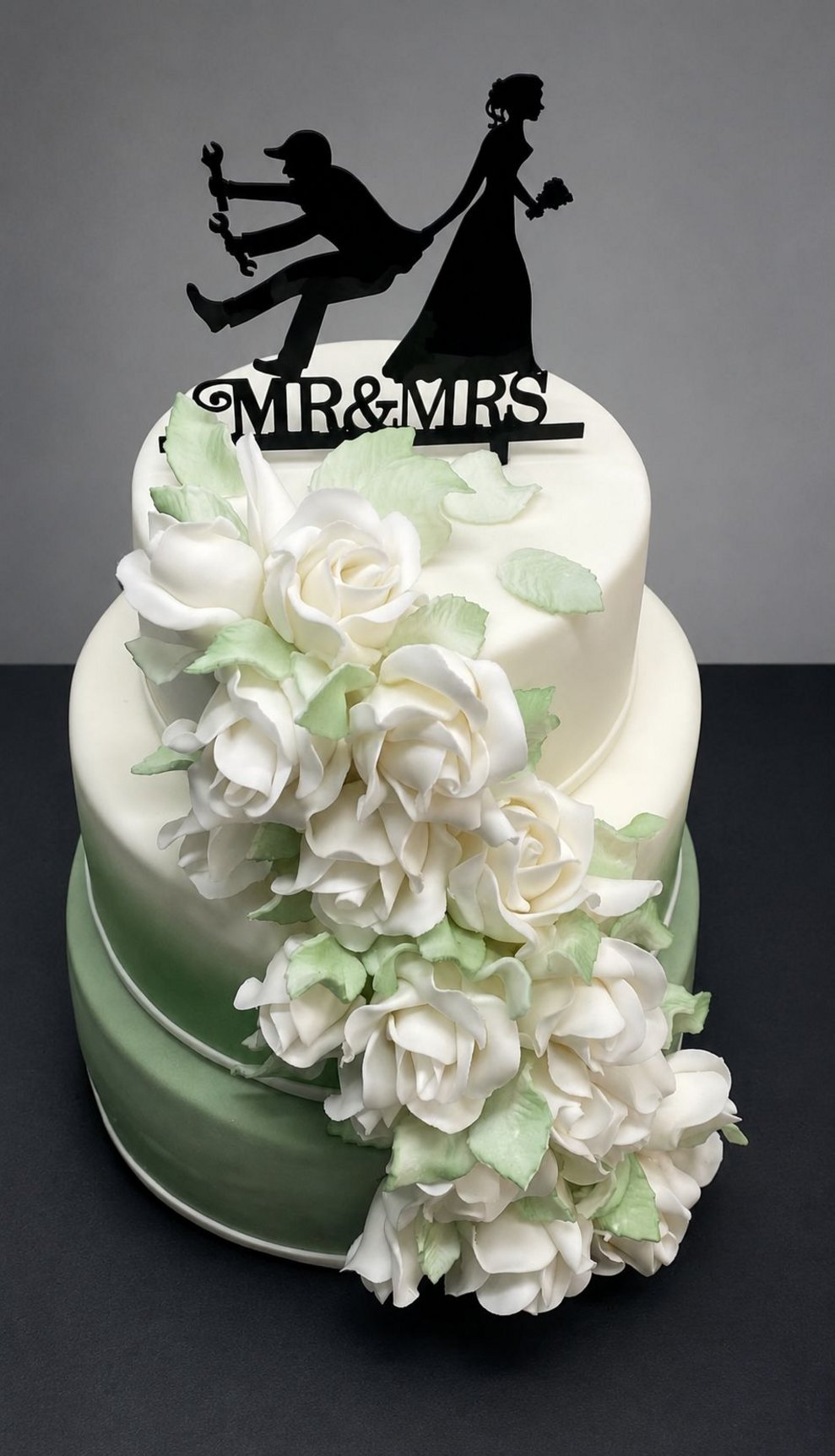 grün weiße Hochzeitstorte