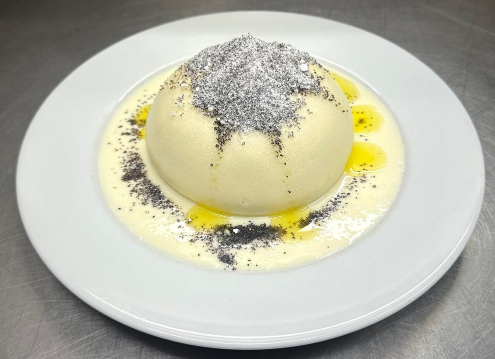 Germknödel mit Vanillesauce